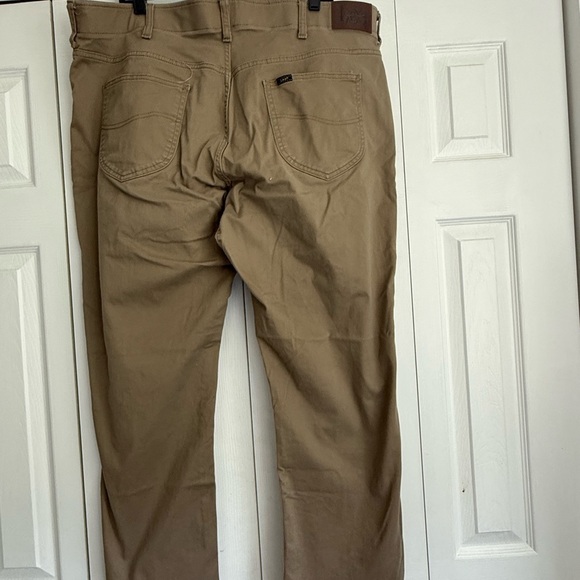 Lee Performance Series Extreme Motion MVP Relaxed Fit Straight Men's Pants EUC - Picture 2 of 5